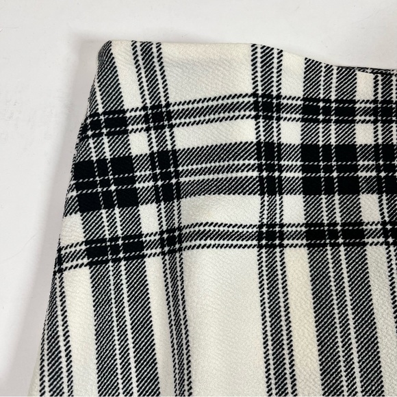 Design Lab Plaid A-line Skirt Academia Medium NWT - Picture 3 of 9